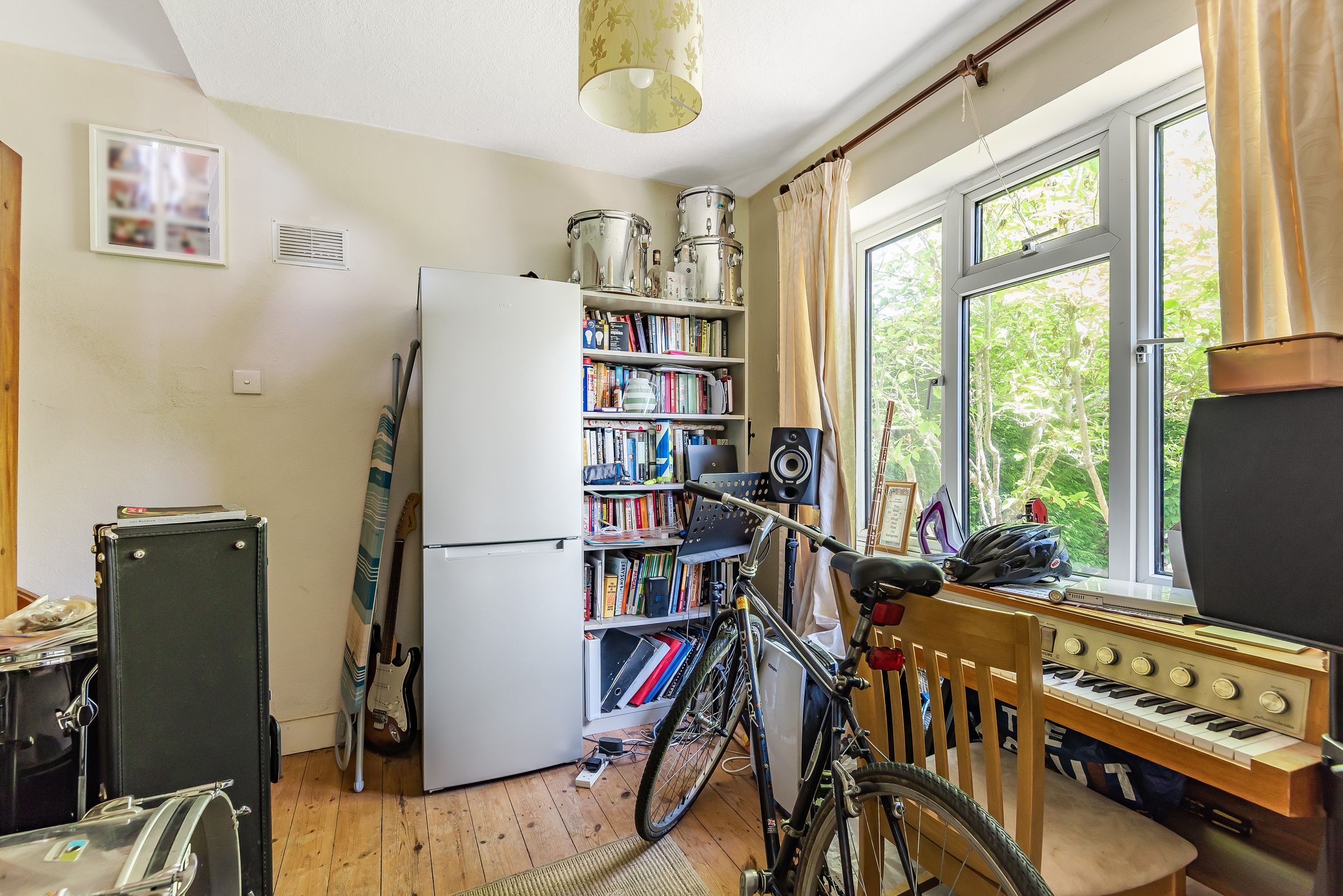 3 bed bungalow for sale in Portsmouth Road, Godalming, Surrey GU7 Zoopla