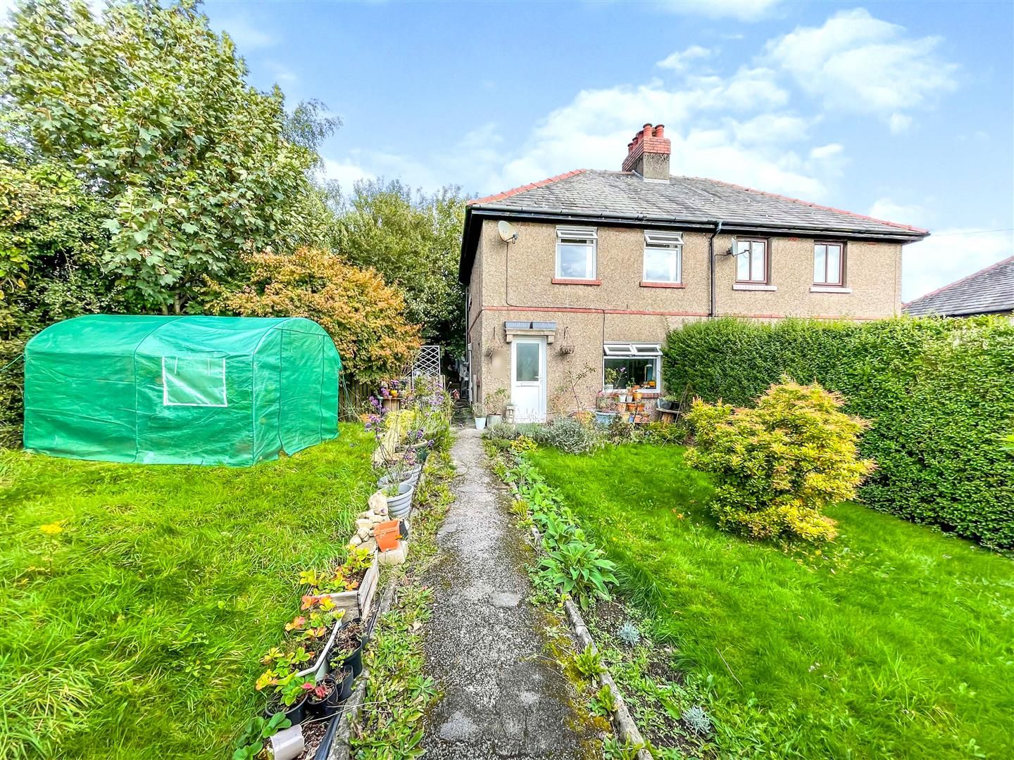 2 bed semidetached house for sale in School House Lane, Halton