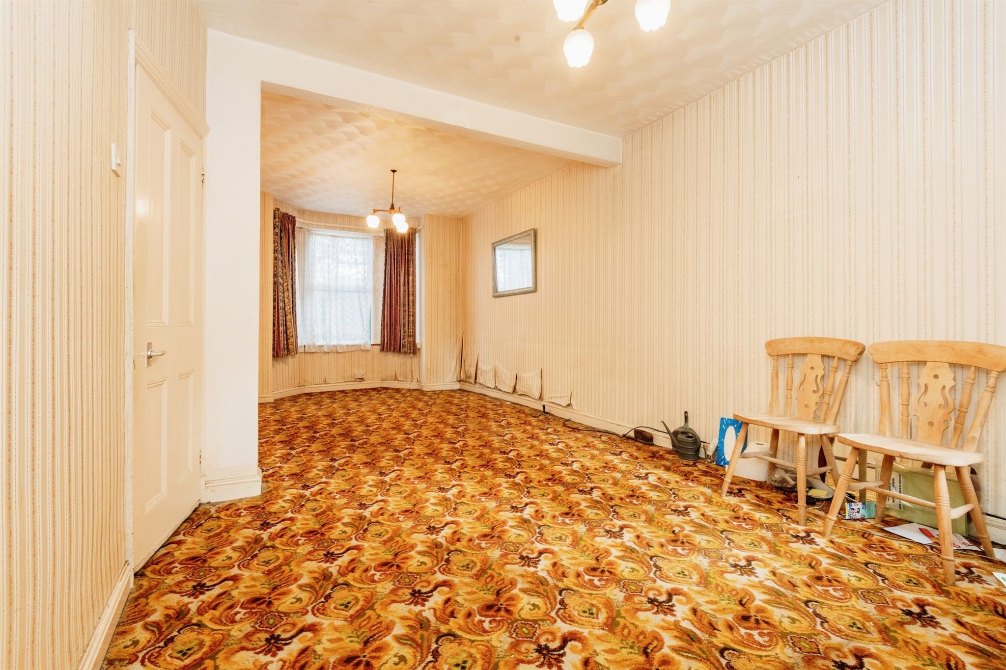 3 bed semidetached house for sale in Hurst Grove, Bedford MK40 Zoopla