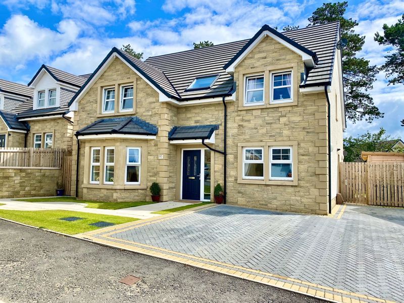 5 bed property for sale in Dauner Way, Cumnock KA18 Zoopla