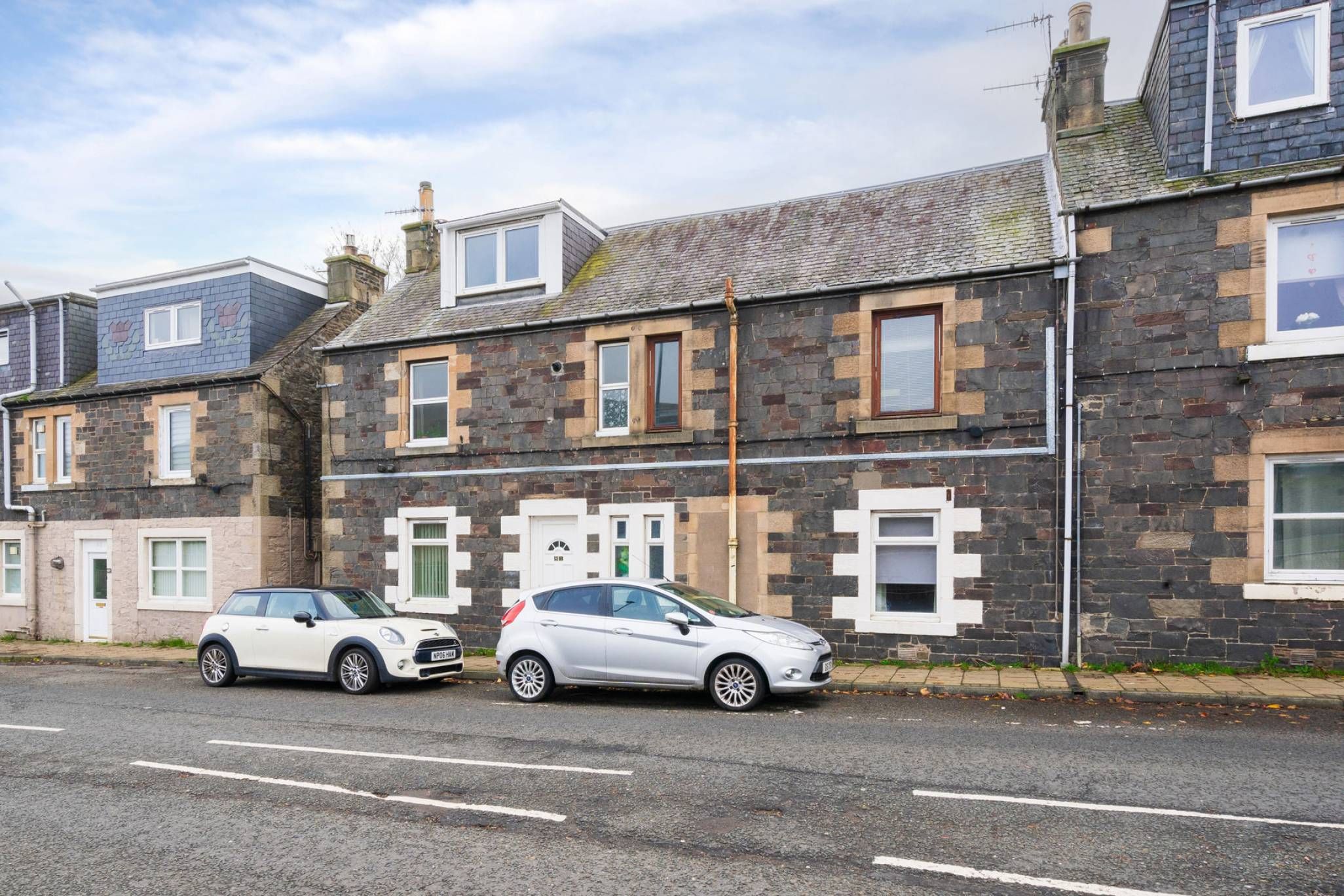 2 bed flat for sale in Wood Street, Galashiels, Borders TD1 Zoopla