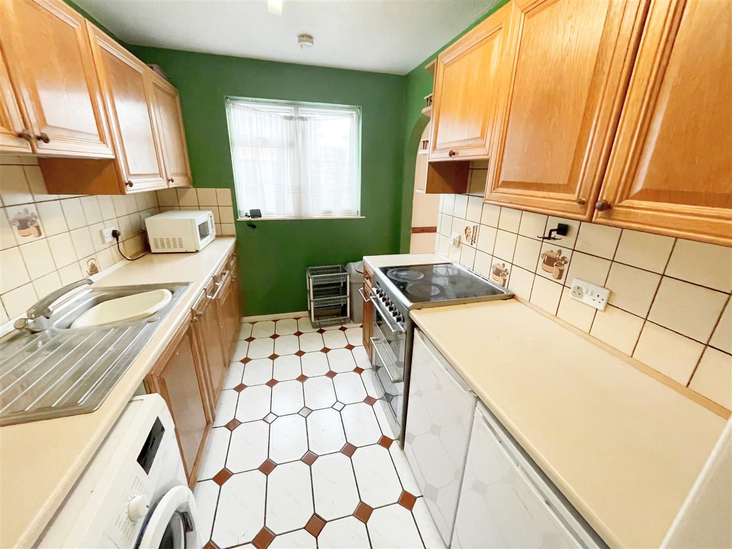 3 bed semidetached house to rent in Harcourt, Bradwell, Milton Keynes MK13 Zoopla