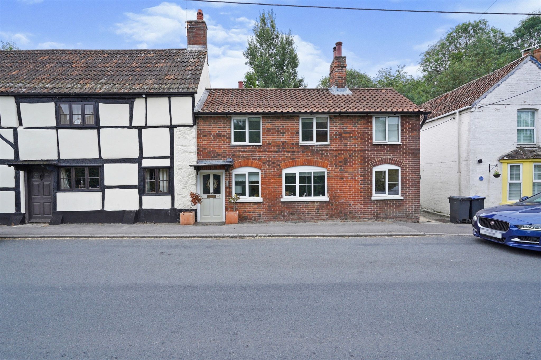 3 bed semidetached house for sale in High Street, Easterton, Devizes