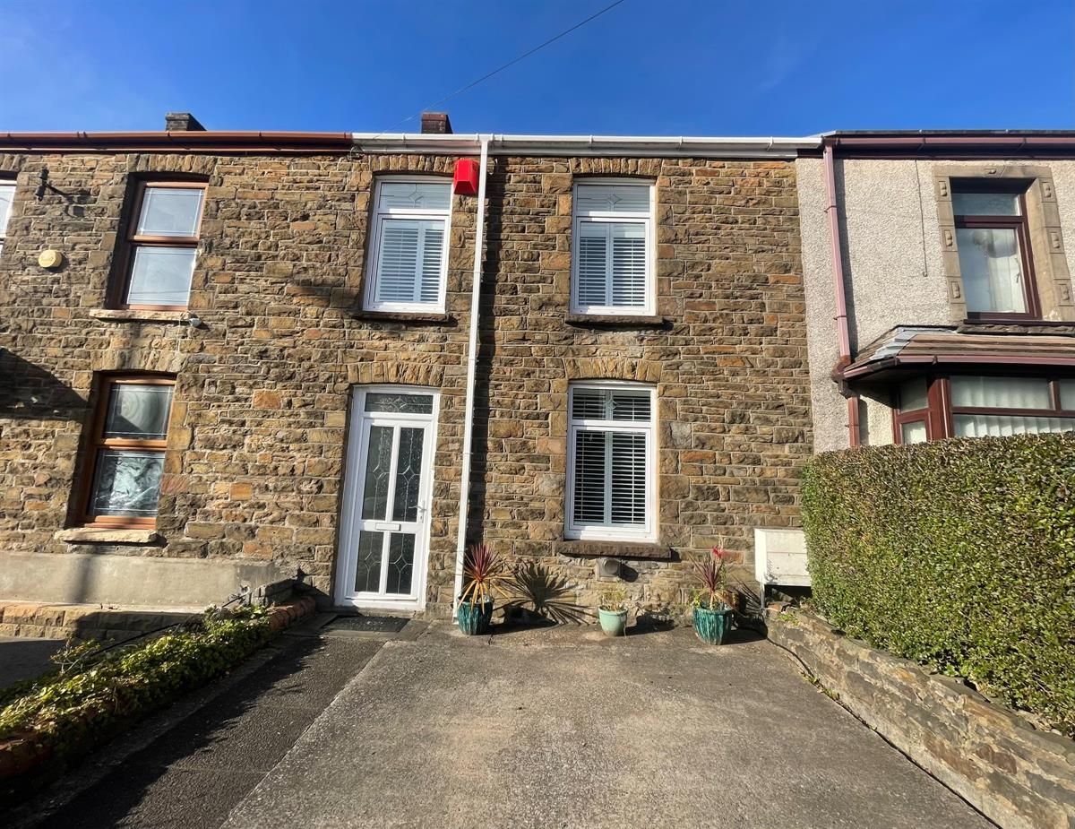 3 bed terraced house for sale in Peniel Green Road, Llansamlet, Swansea