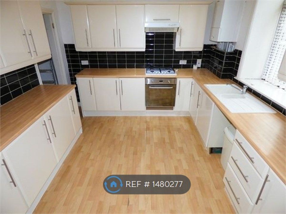 2 bed end terrace house to rent in Gaghills Terrace, Rossendale BB4