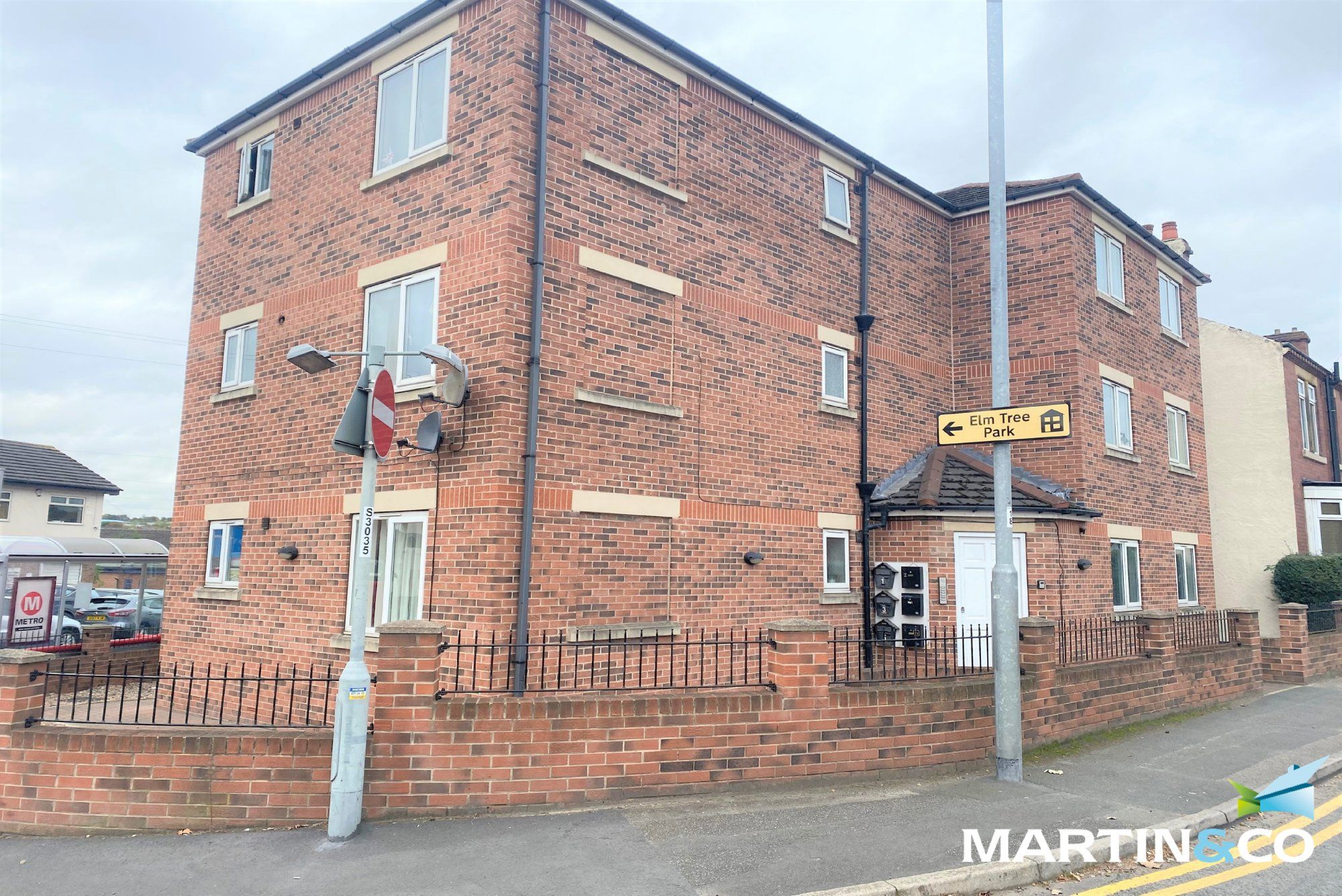 2 bed flat for sale in Wellington House, Wellington Street, Alverthorpe