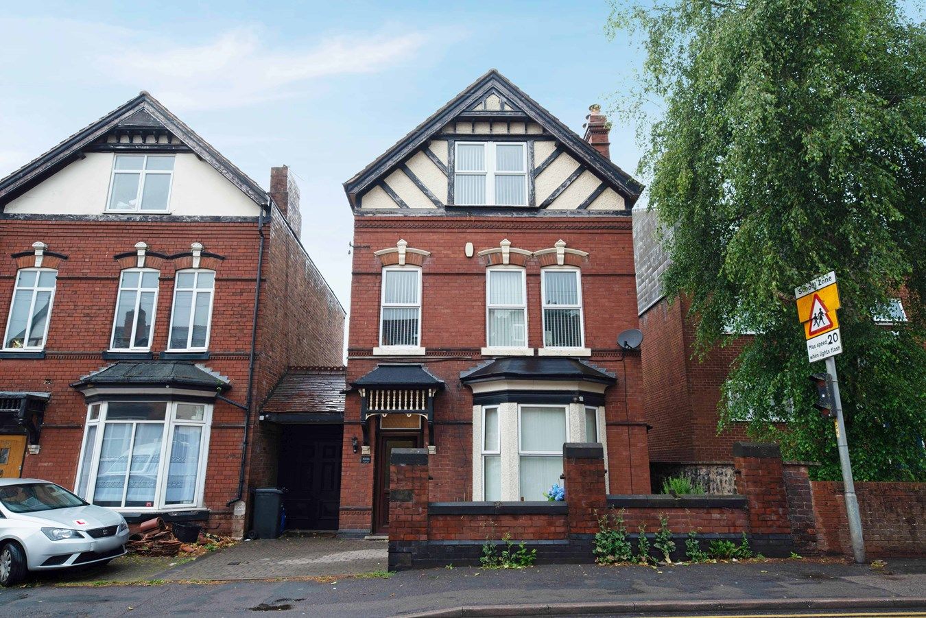 5 bed detached house for sale in Grange Road, Dudley DY1 Zoopla