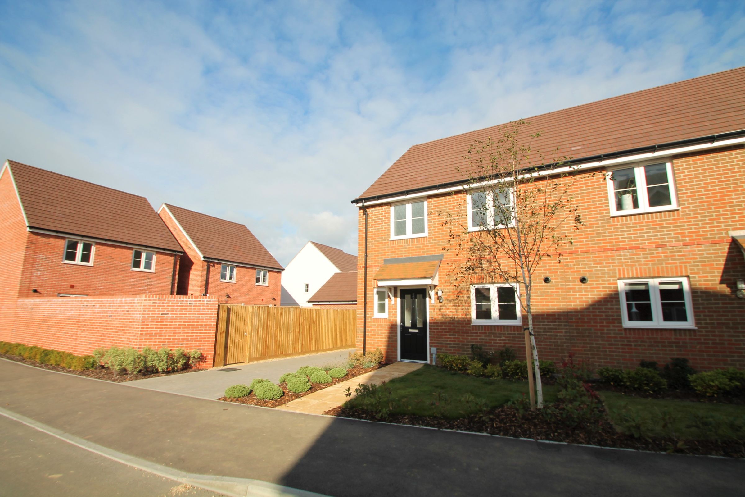 Room to rent in Skinner Drive, Wokingham RG41 Zoopla