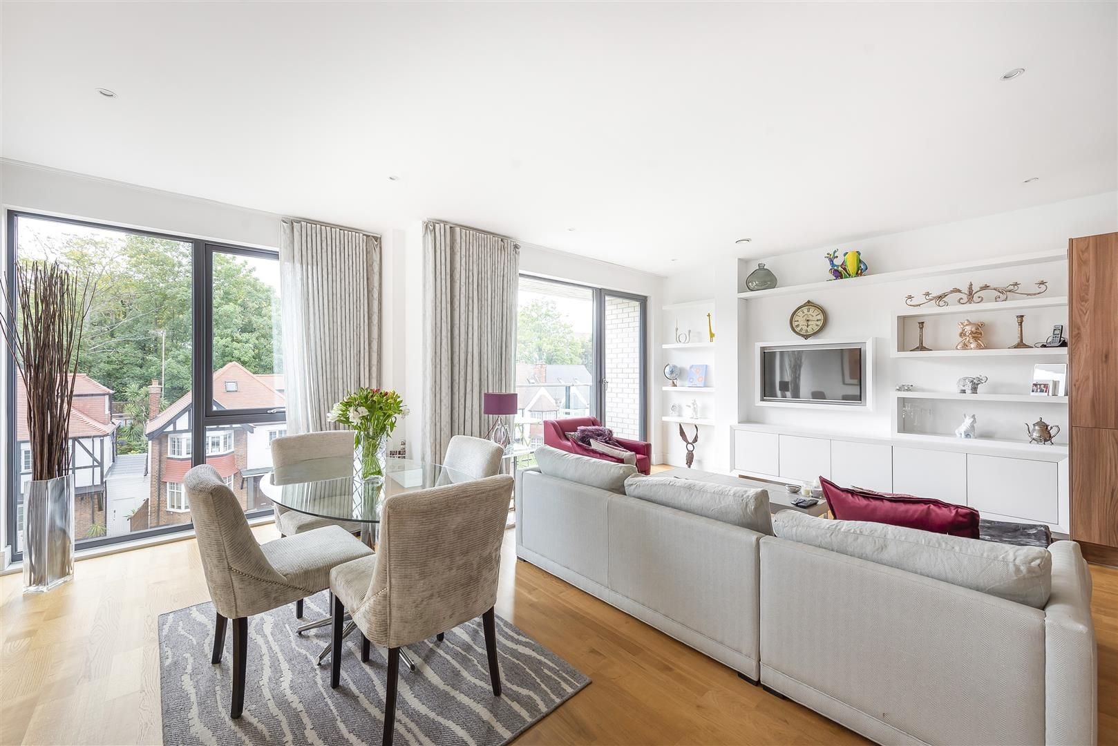 Lexington Place, London NW11  