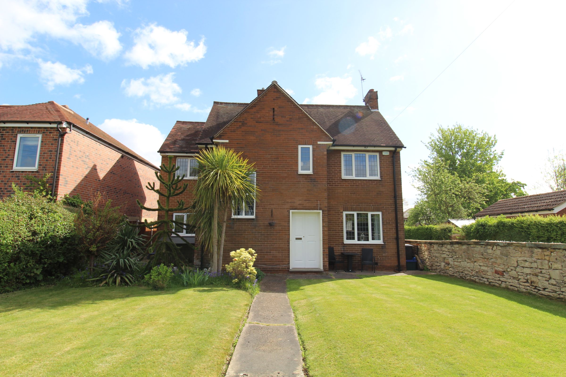 4 bed detached house for sale in Dadsley Road, Tickhill, Doncaster DN11