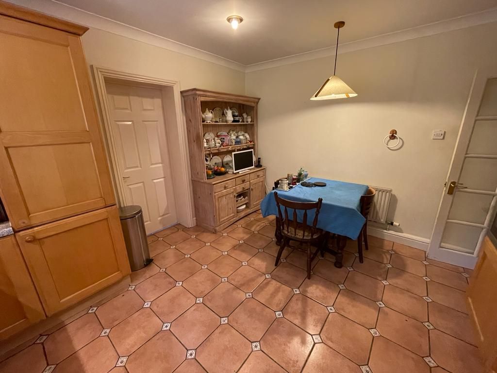 5 bed detached house for sale in Heneage Drive, West Cross, Swansea SA3