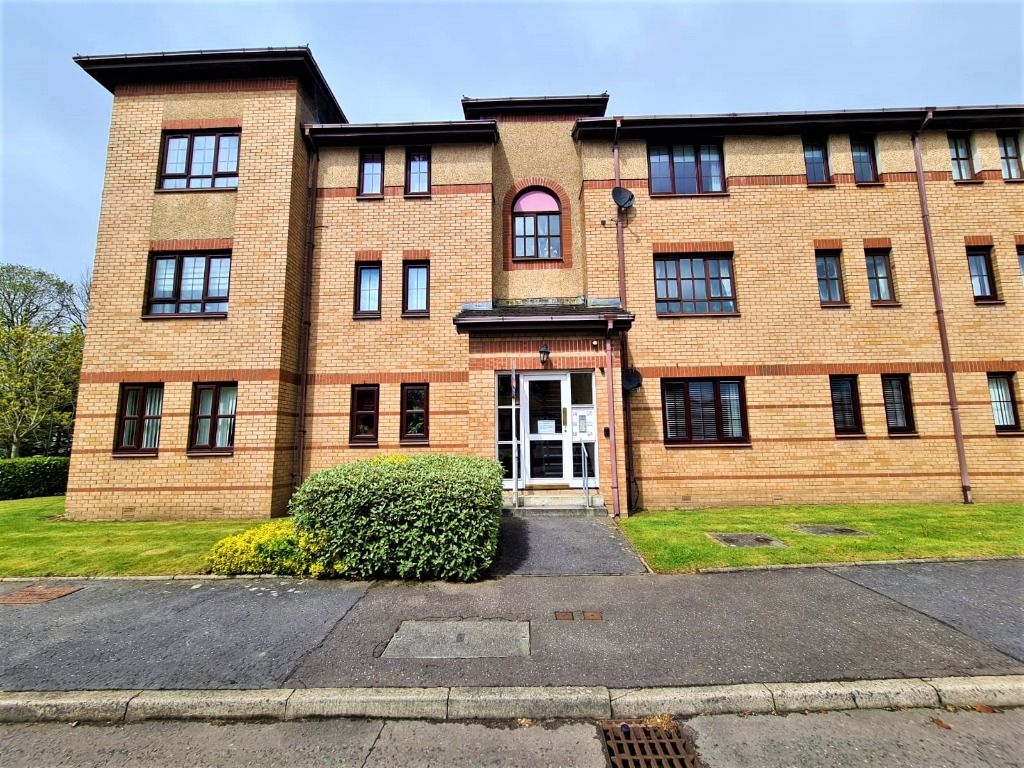 2 bed flat to rent in Dundas Court, East Kilbride, South Lanarkshire