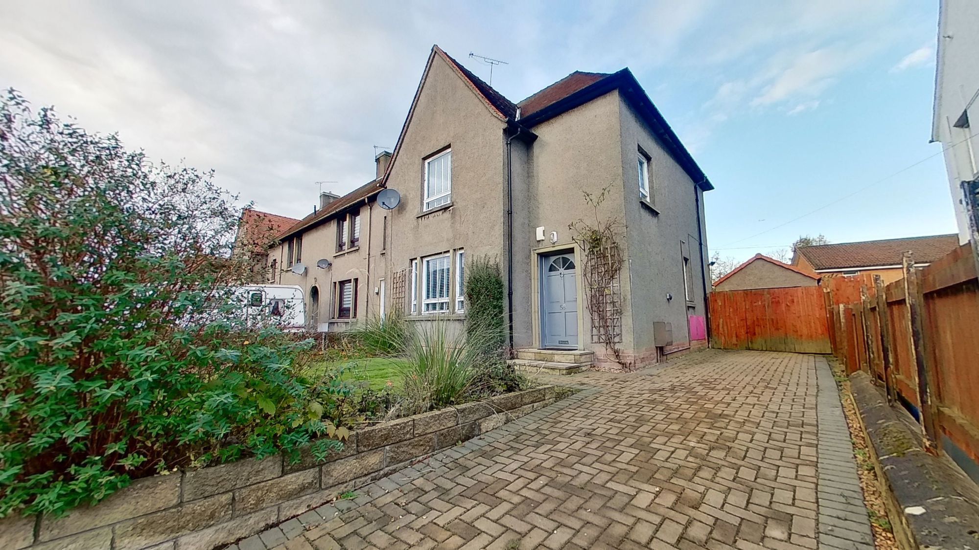 3 bed end terrace house for sale in Henderson Crescent, Broxburn EH52