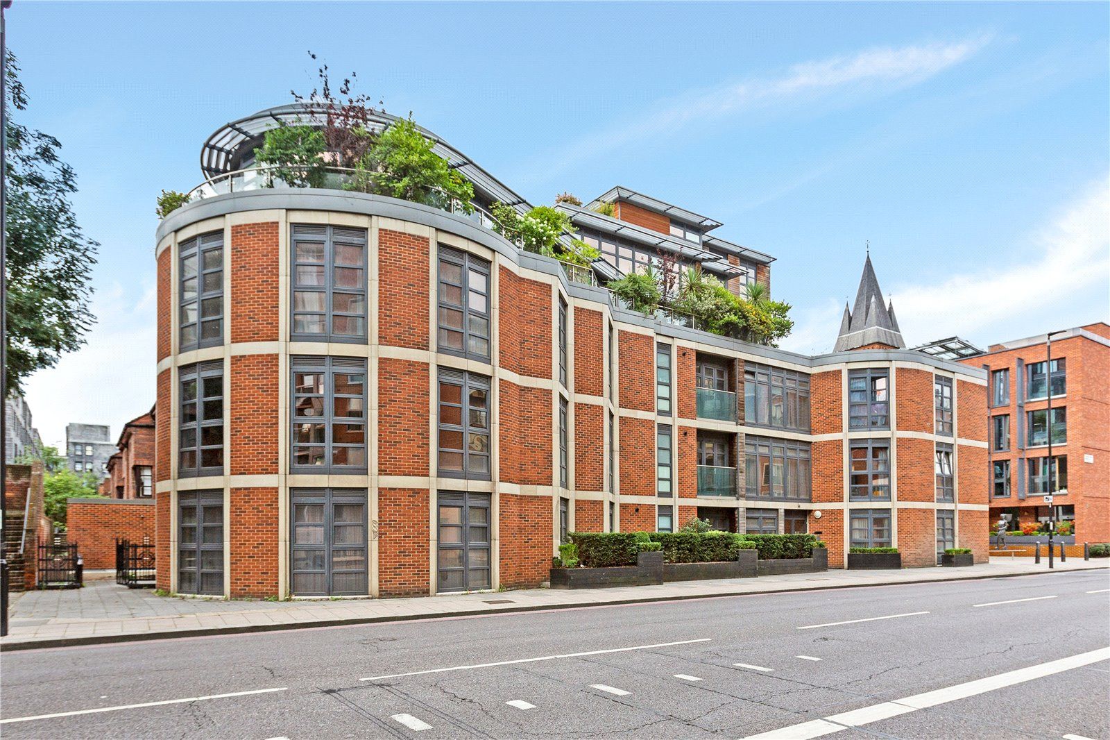 Westrovia Court, Moreton Street, London SW1V