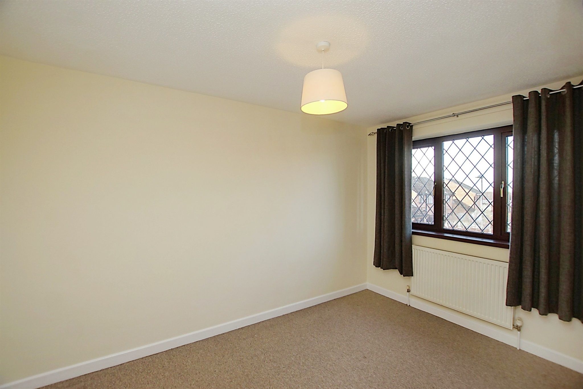 3 bed semidetached house for sale in Slimbridge Close, Yate, Bristol