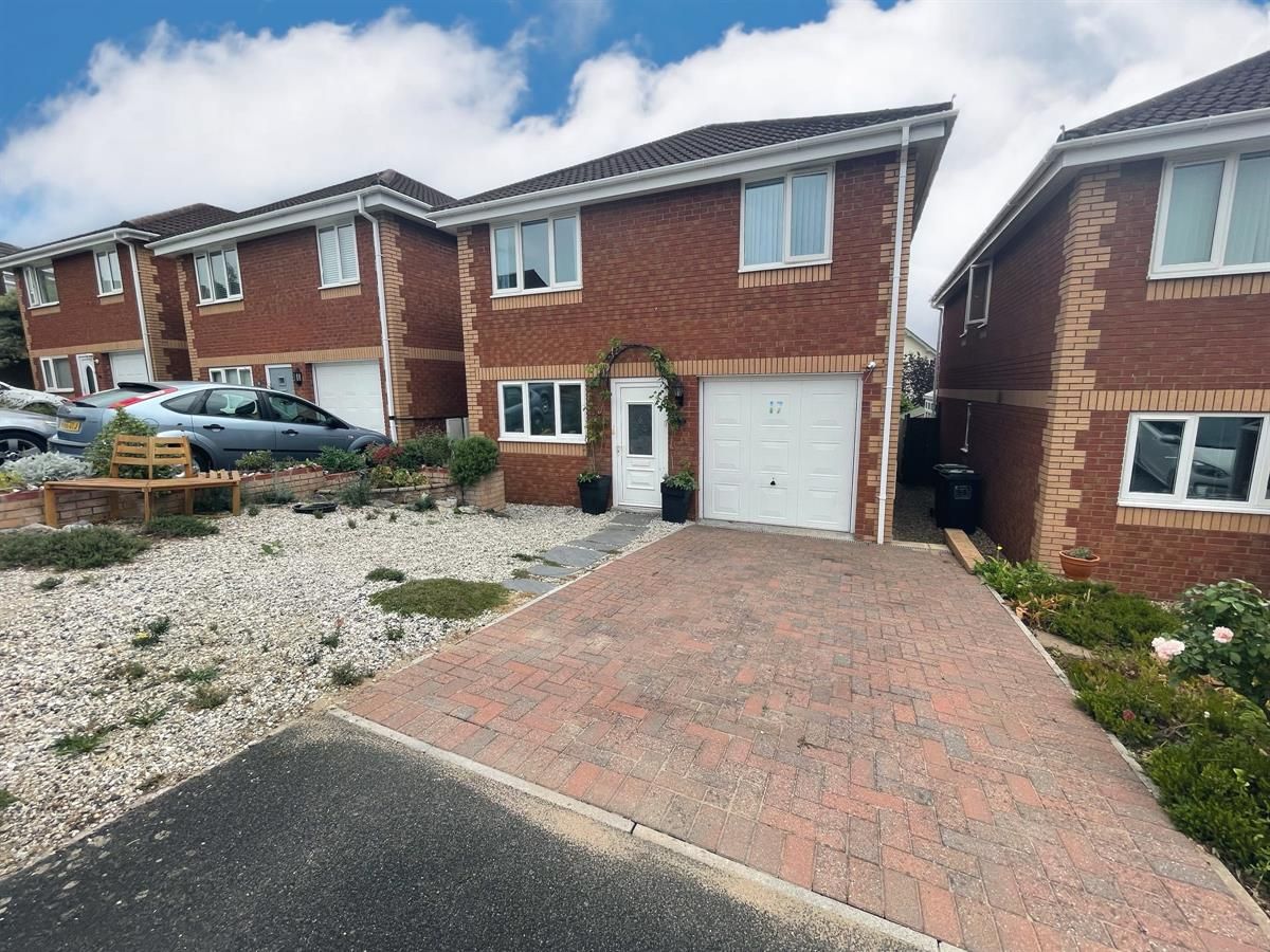 4 bed detached house for sale in Kingston Close, Kingskerswell, Newton