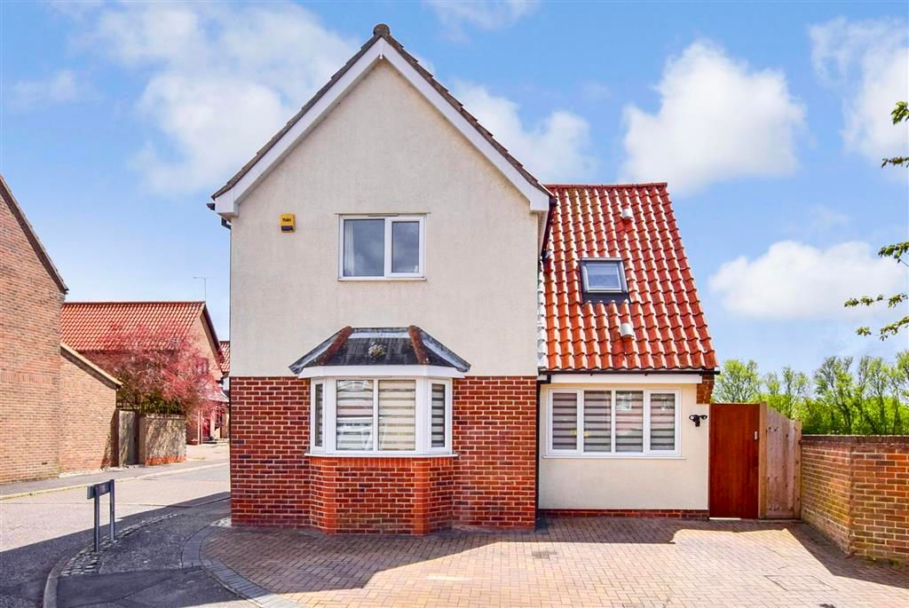 Boyd Court, Wickford, Essex SS12  