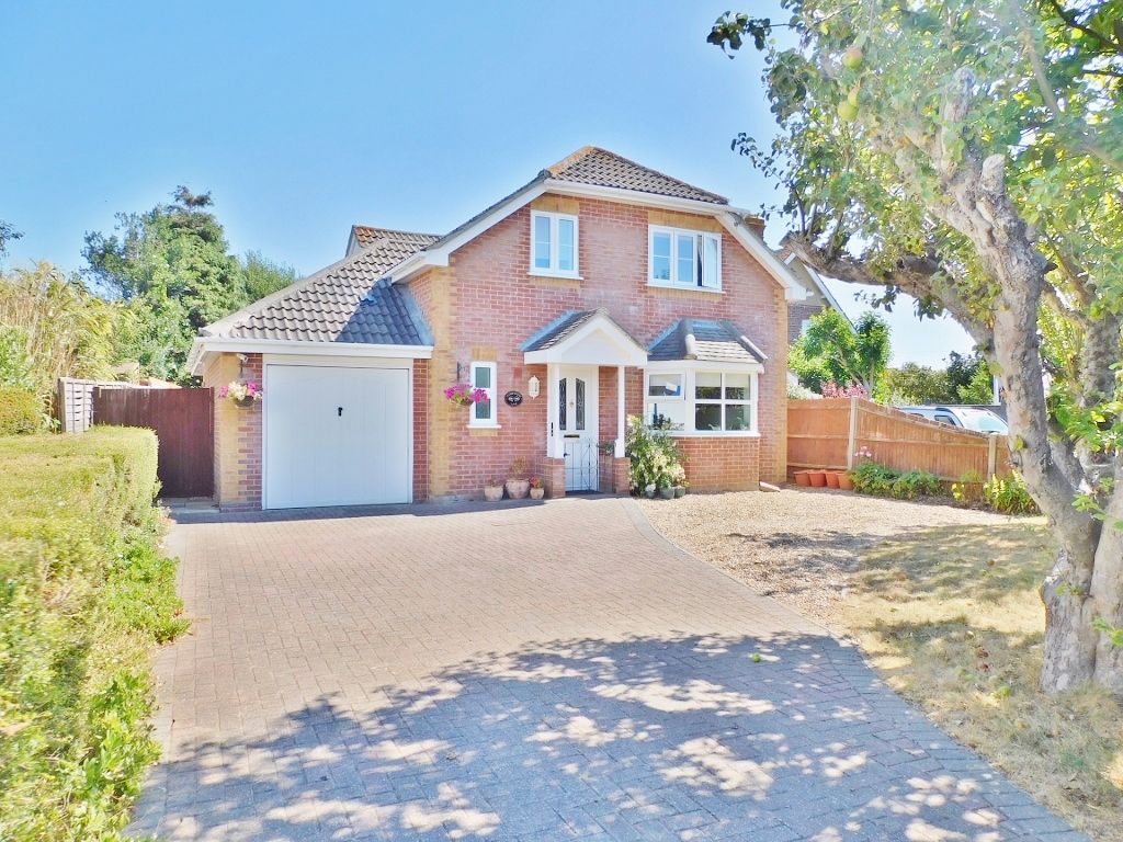 4 bed detached house for sale in Stubbington Lane, Stubbington, Fareham