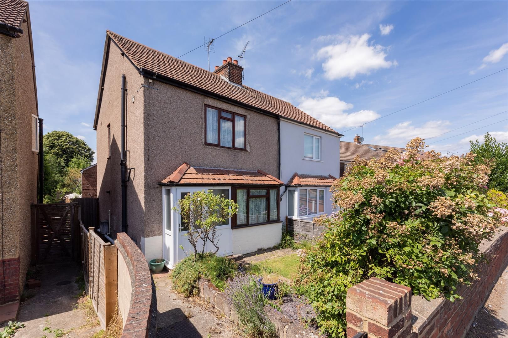 3 bed semidetached house for sale in Cippenham Lane, Cippenham, Slough