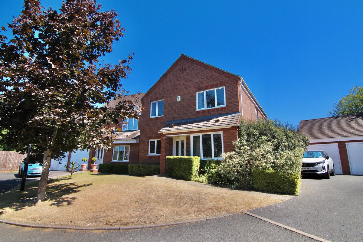4 bed detached house for sale in Foxfield Place, Long Lawford CV23 Zoopla