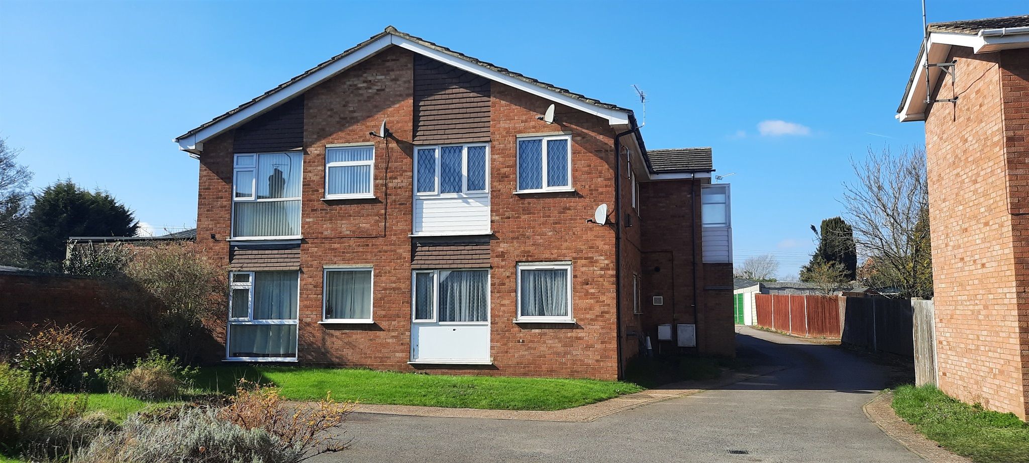 2 bed flat for sale in High Street, Flitwick, Bedford MK45 Zoopla