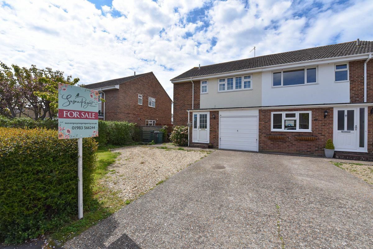 3 bed semidetached house for sale in Purdy Road, Newport PO30 Zoopla