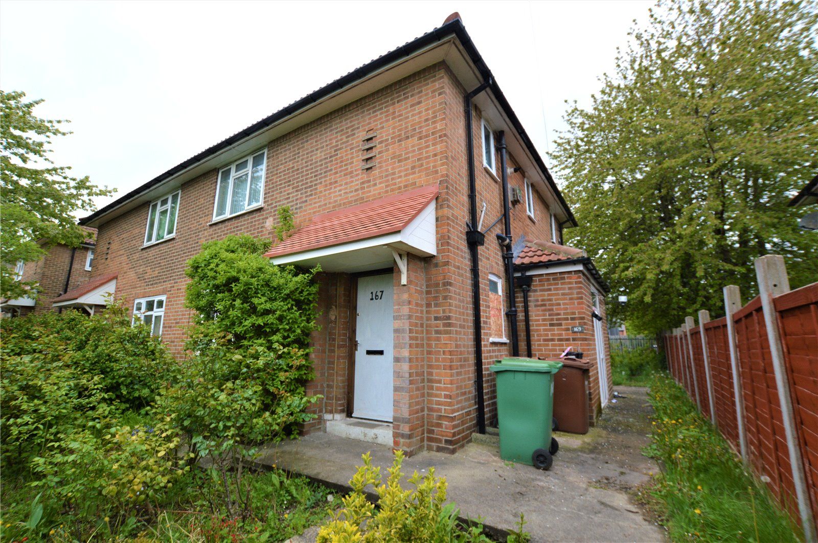 1 bed flat for sale in Aberfield Drive, Leeds, West Yorkshire LS10 Zoopla