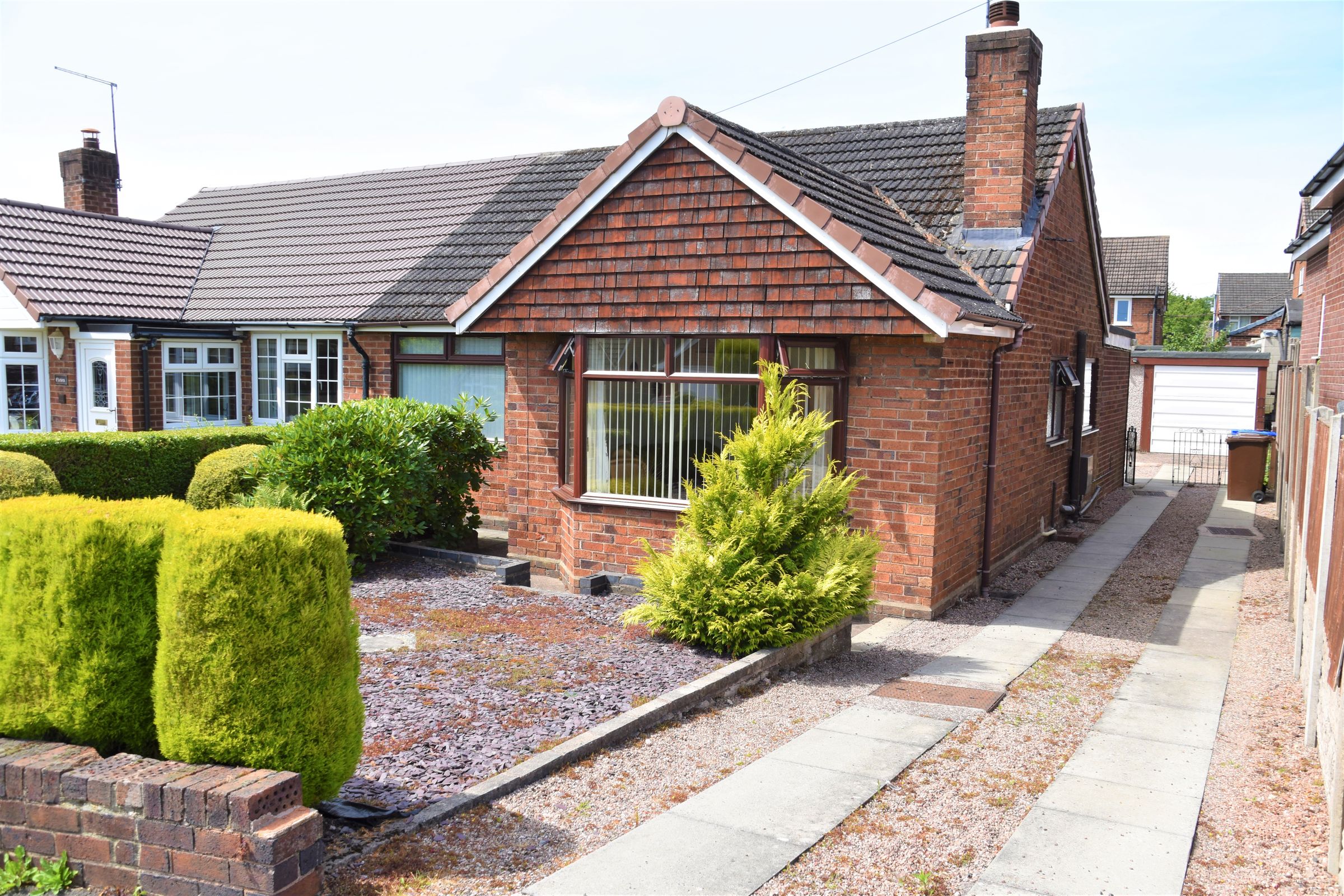2 bed semidetached bungalow for sale in Portland Drive, Forsbrook