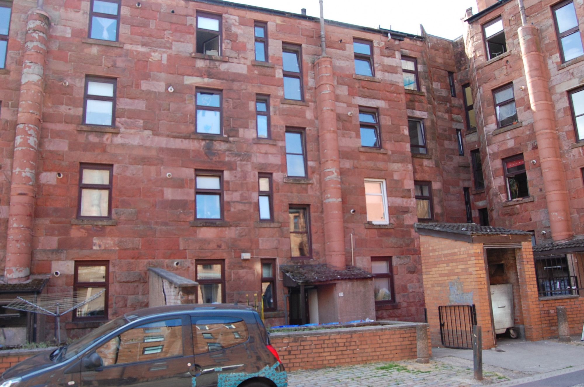 1/2 59 Hathaway Lane, Glasgow G20  