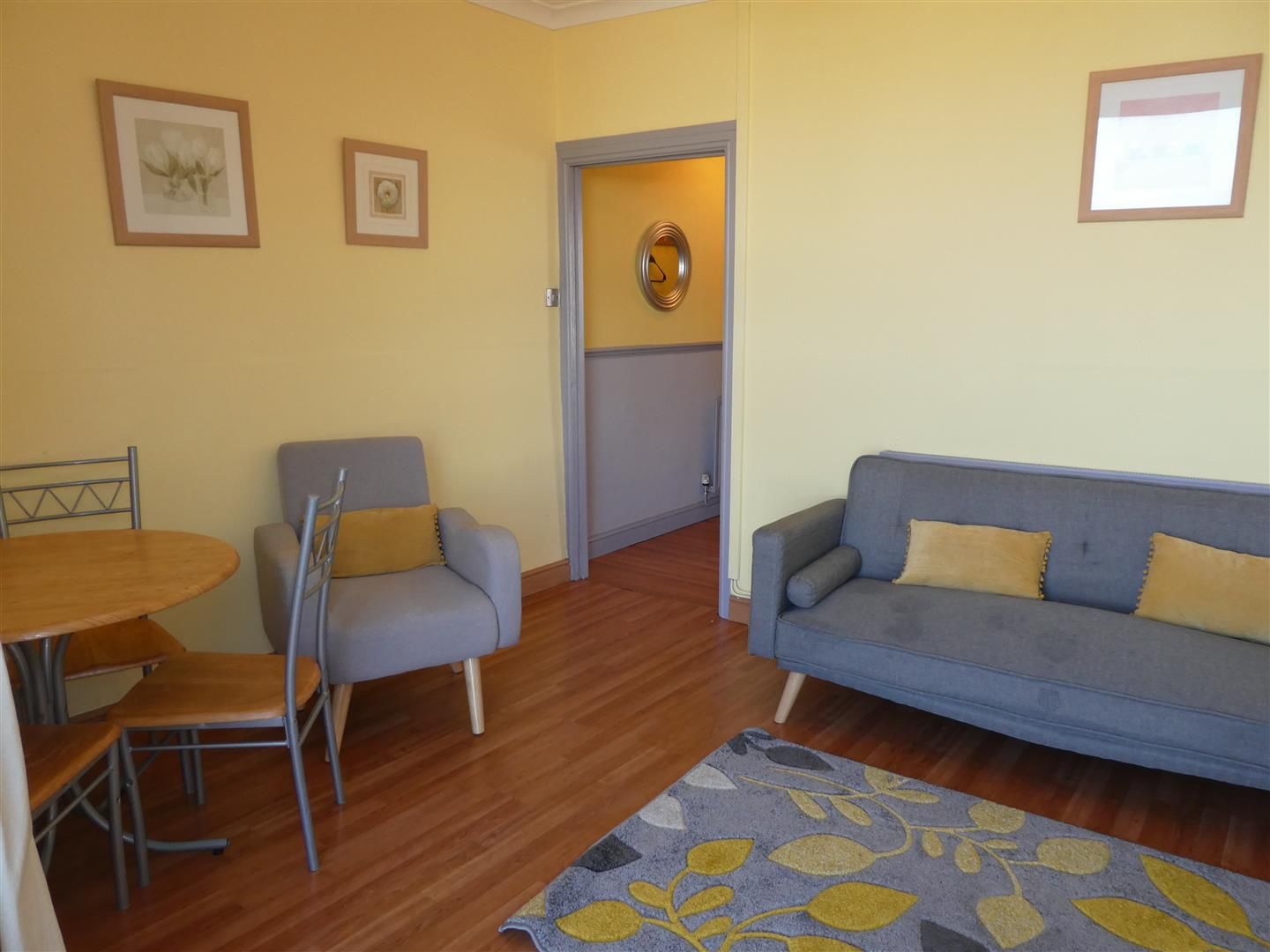 2 bed flat to rent in Mumbles Road, Mumbles, Swansea SA3 Zoopla