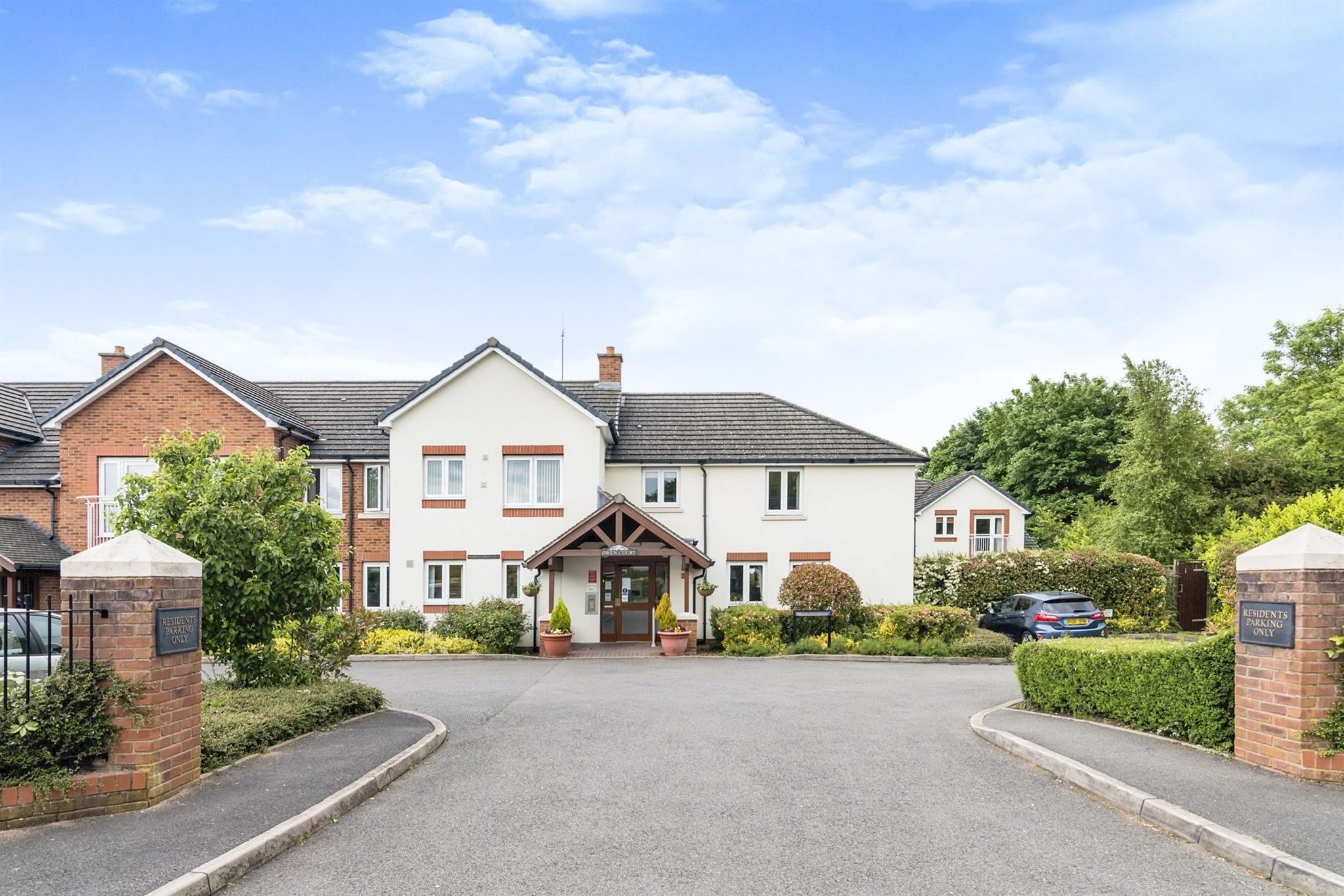 2 bed property for sale in Hollyfield Road, Sutton Coldfield B75 Zoopla