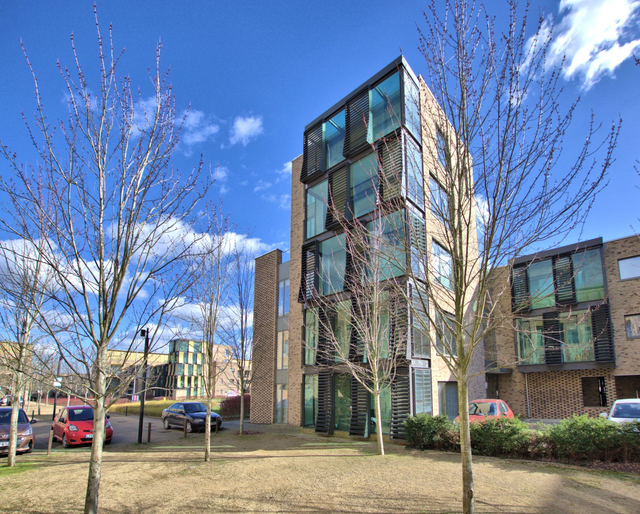 3 bed flat to rent in Addenbrookes Road, Trumpington, Cambridge CB2