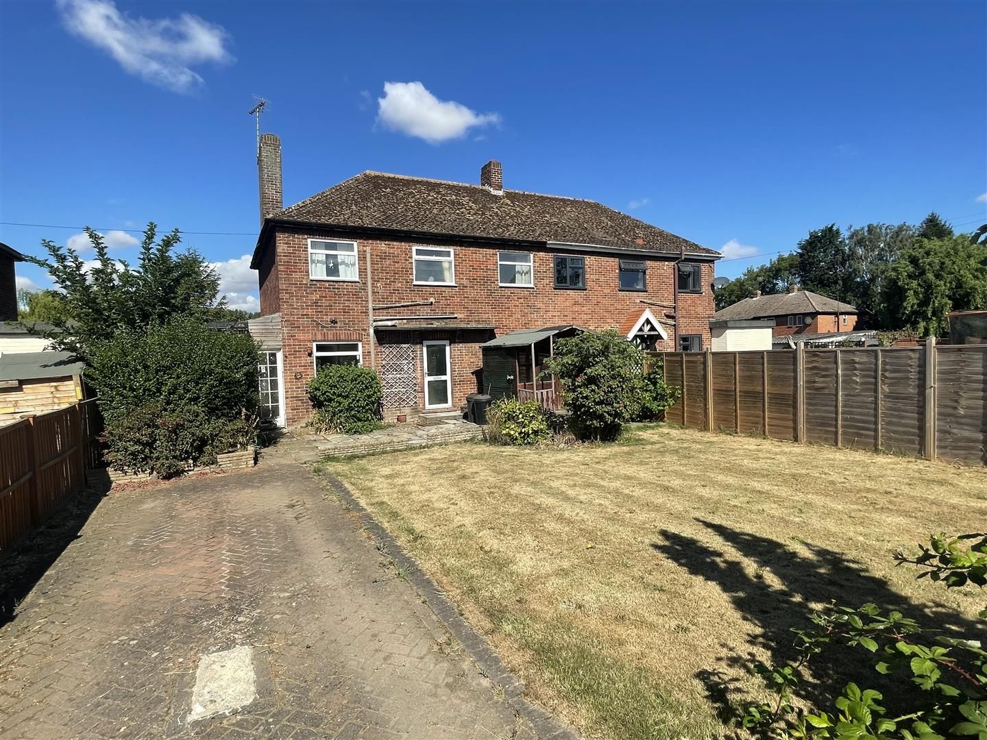 3 bed semidetached house for sale in Seas End Road, Moulton Seas End, Spalding PE12 Zoopla