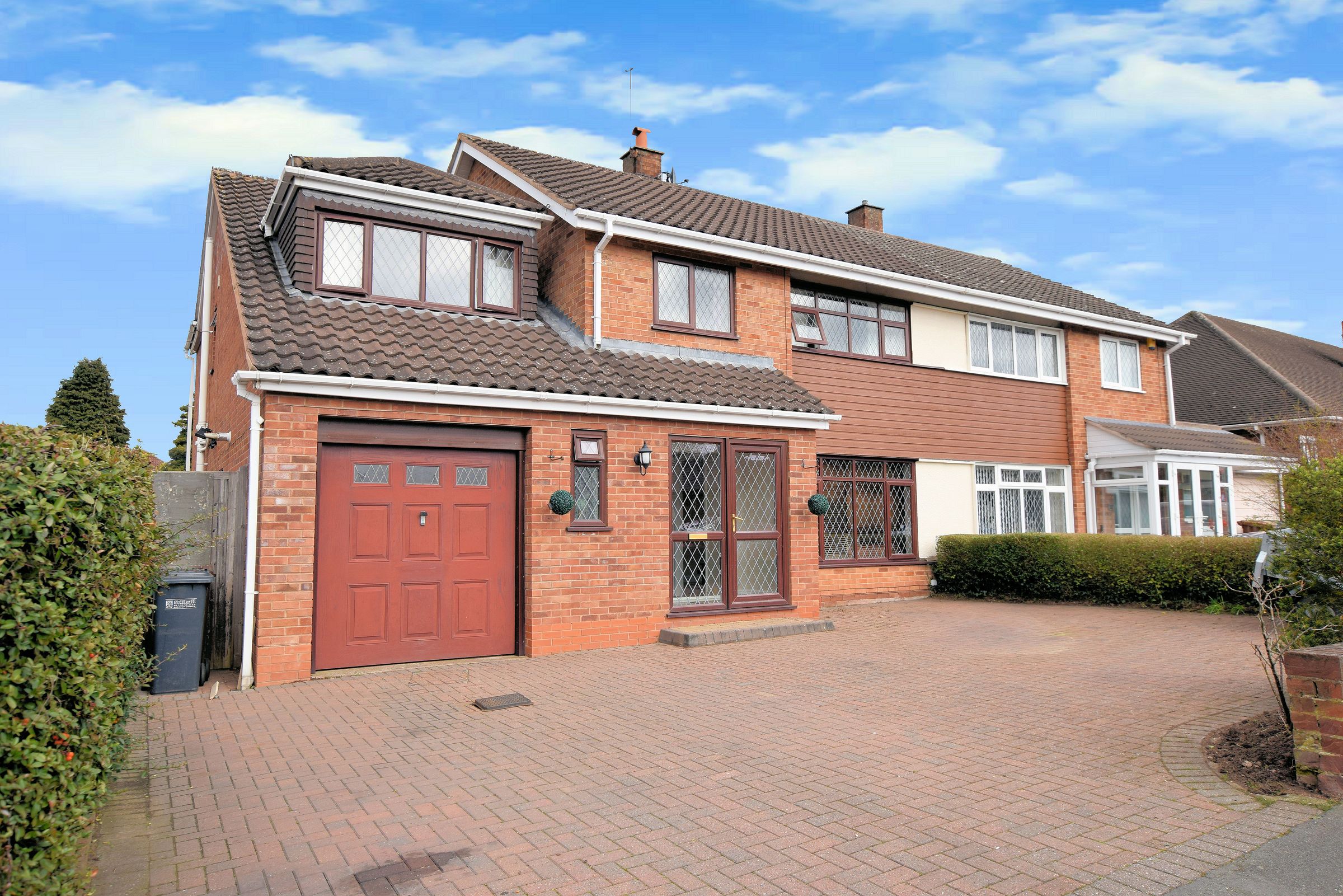 5 bed semidetached house for sale in Fernhill Road, Solihull B92 Zoopla