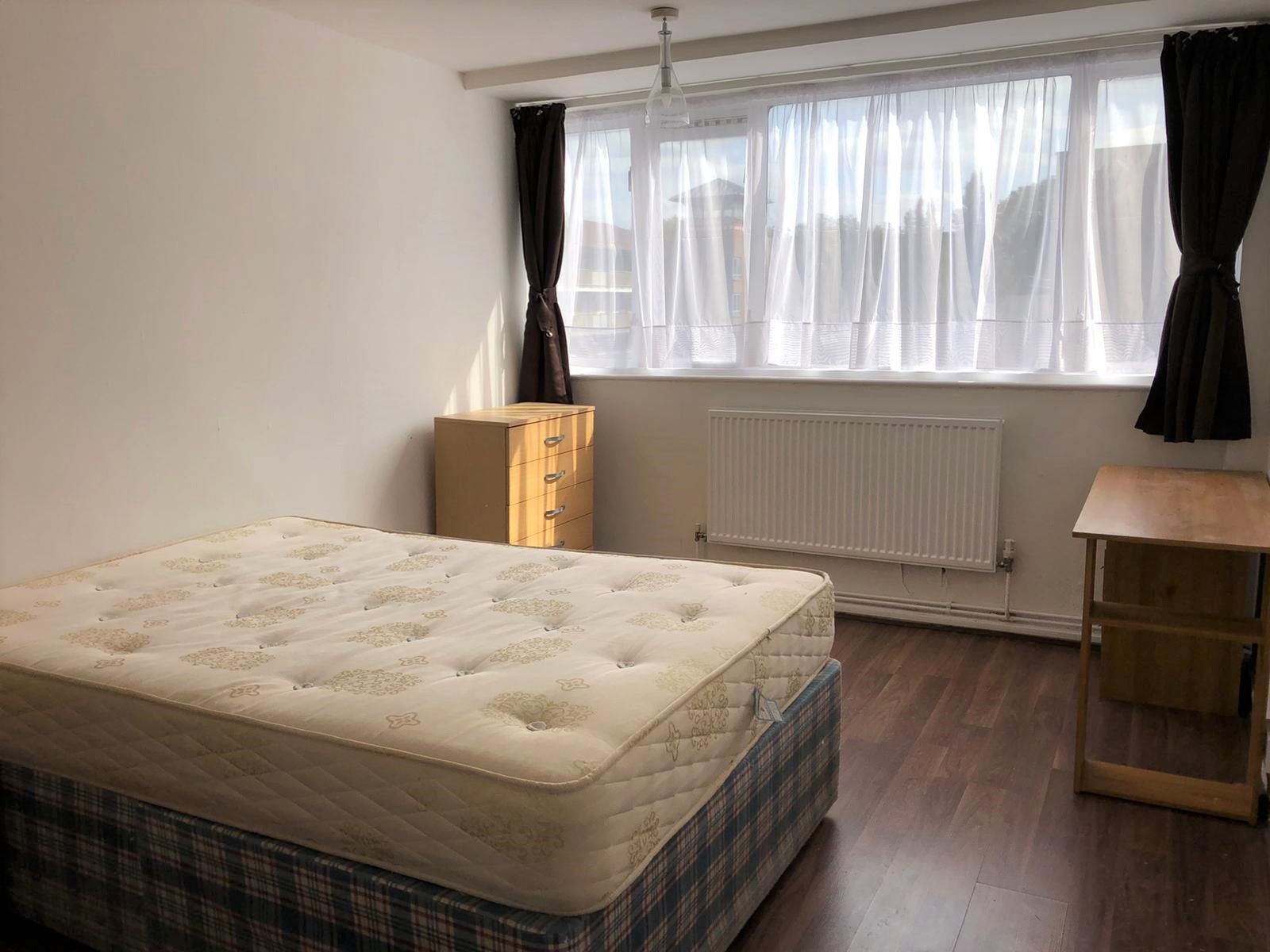 4 bed flat to rent in Usk Street, London E2 Zoopla