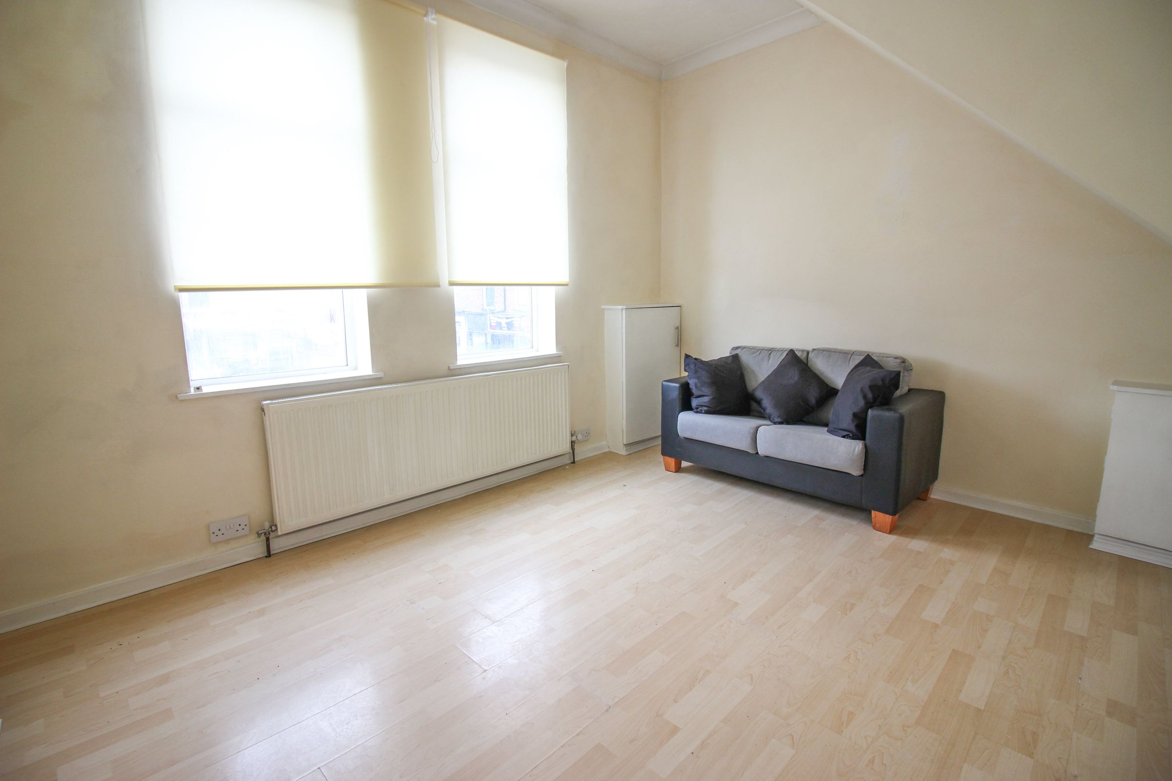 1 bed flat to rent in London Road, Hazel Grove, Stockport SK7 Zoopla
