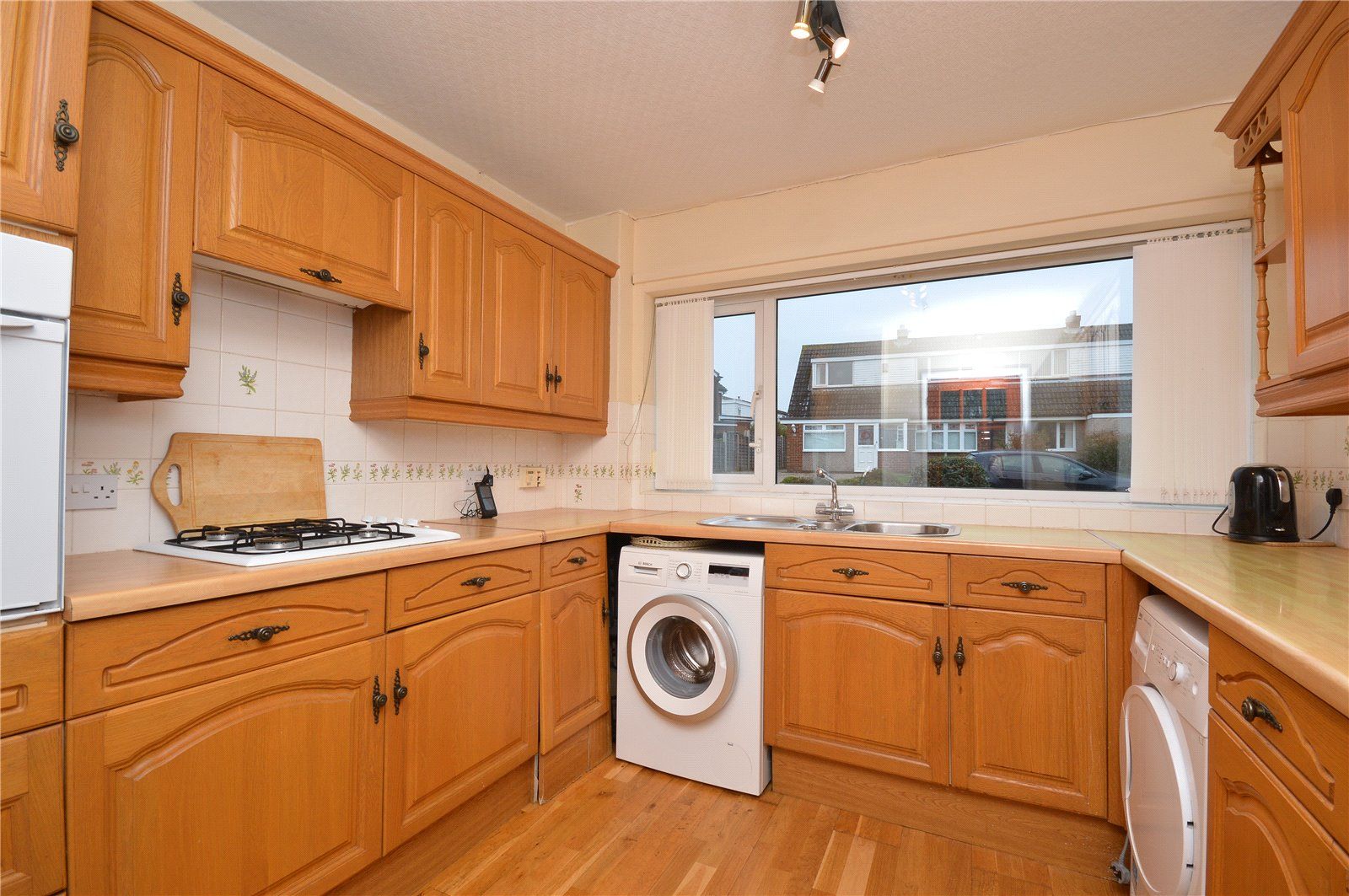 2 bed bungalow for sale in Cotswold Drive, Garforth, Leeds, West