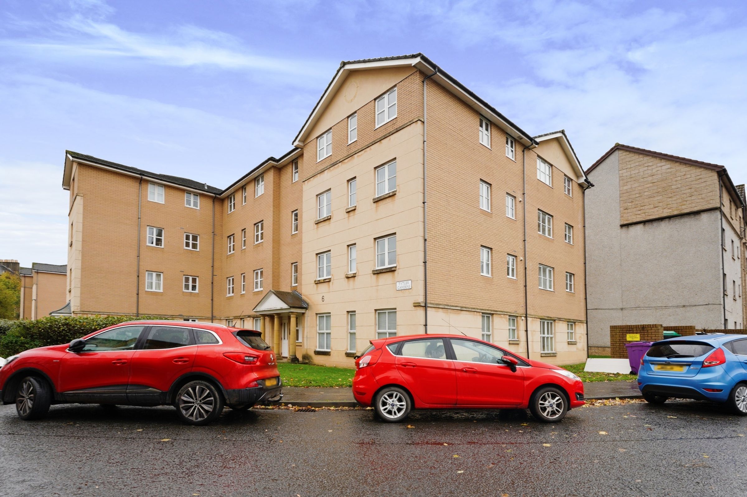 1 bed flat for sale in 12 Tytler Gardens, Edinburgh EH8 Zoopla