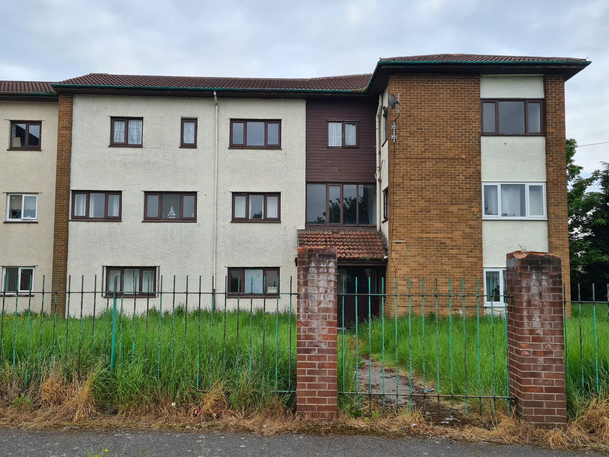 Apartment 4 Bramley House, Kingsdale Court, Leeds, West Yorkshire LS14  