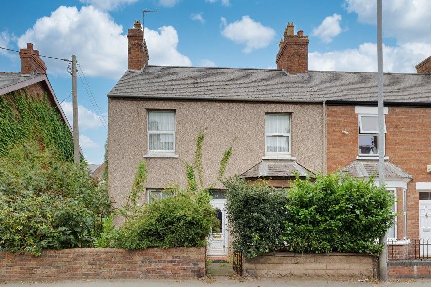 4 bed semidetached house for sale in 52 Halkyn Street, Flint