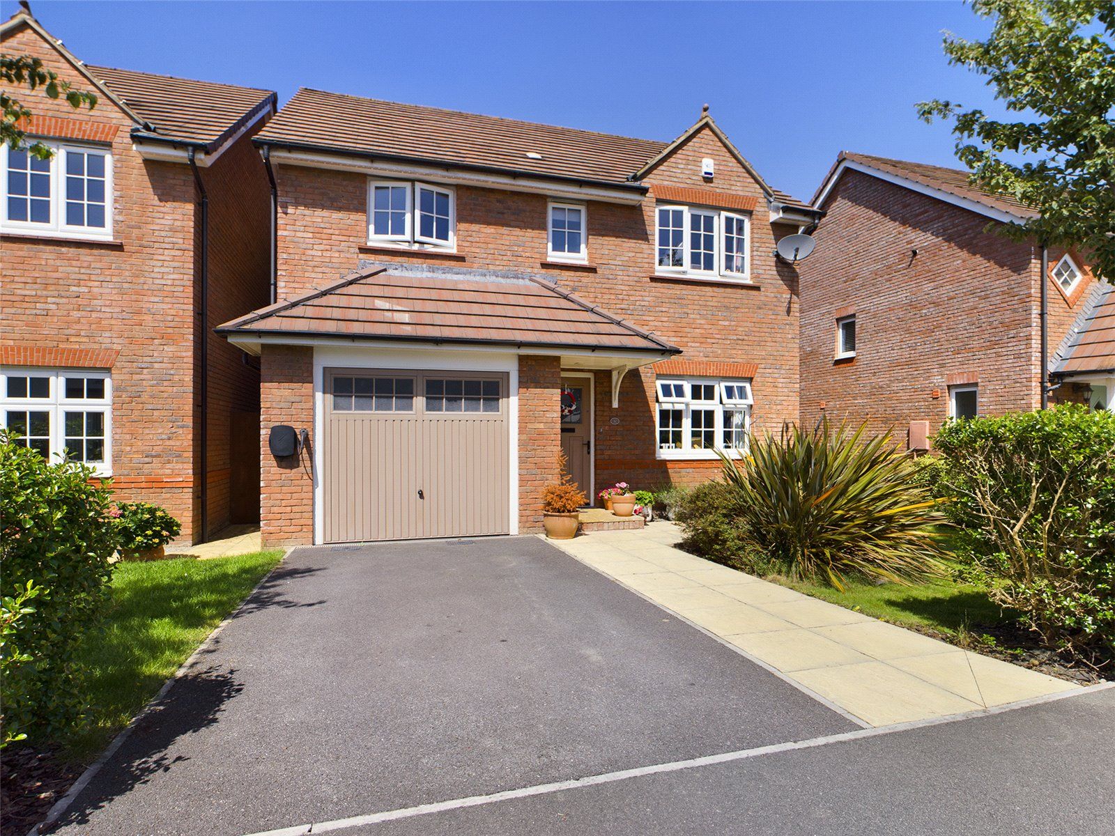 4 bed detached house for sale in Bridge Keepers Way, Hardwicke