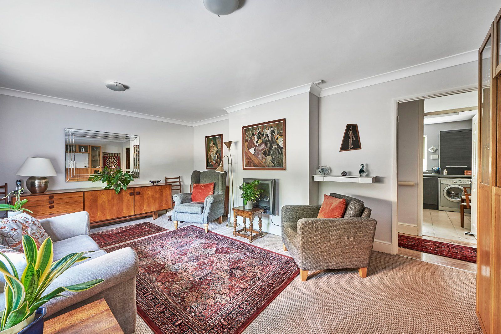 2 bed flat for sale in Hall Place Close, St. Albans, Hertfordshire AL1