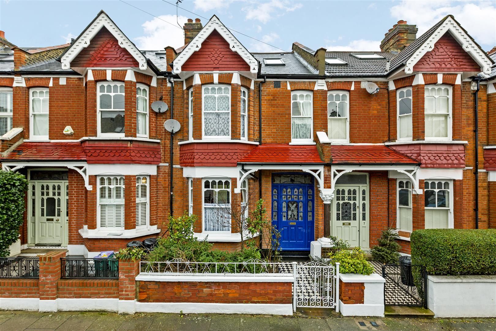 4 bed terraced house for sale in Mount Road, London SW19 Zoopla