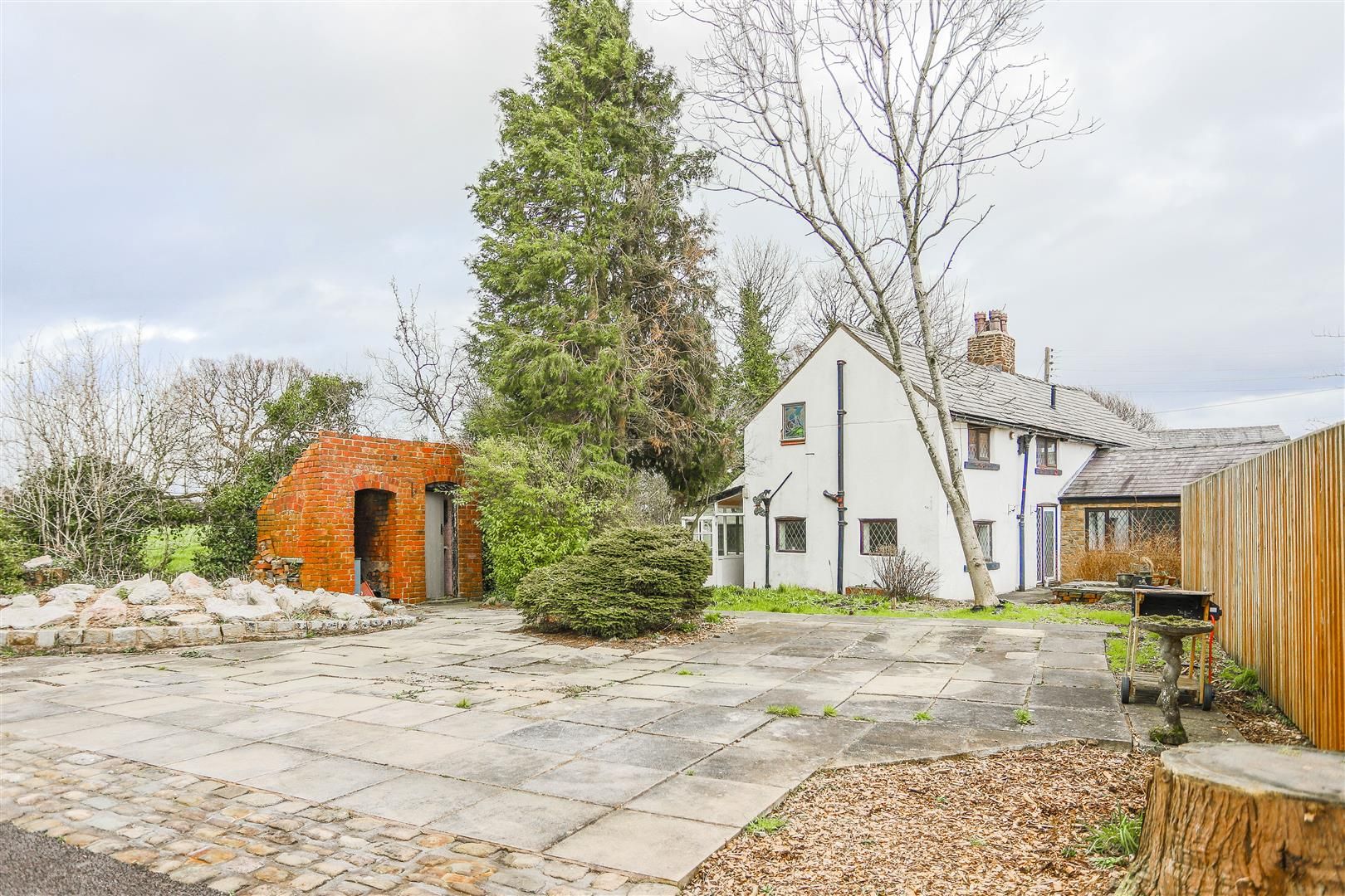 3 bed cottage for sale in Lydiate Lane, Eccleston, Chorley PR7 Zoopla