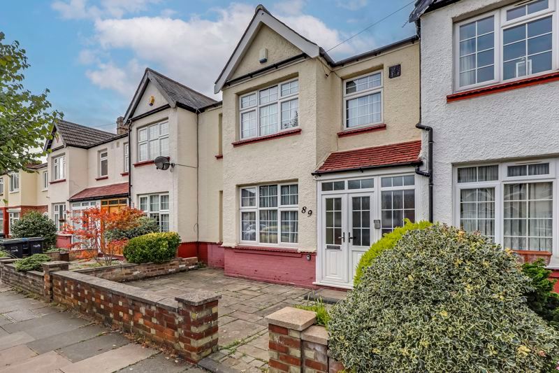 3 bed property for sale in First Avenue, Enfield EN1 Zoopla