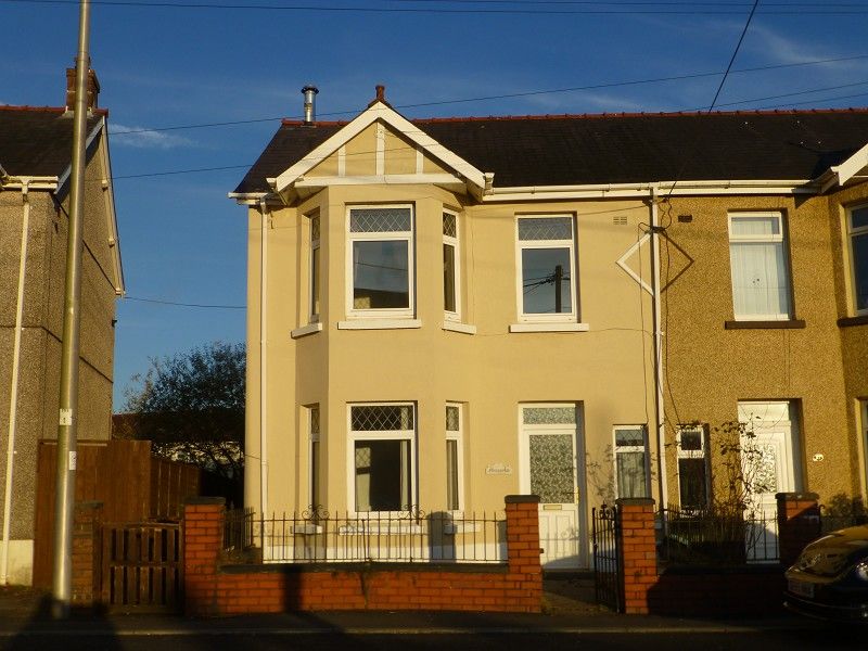 3 bed semidetached house for sale in Llandybie Road, Ammanford, Carmarthenshire. SA18 Zoopla
