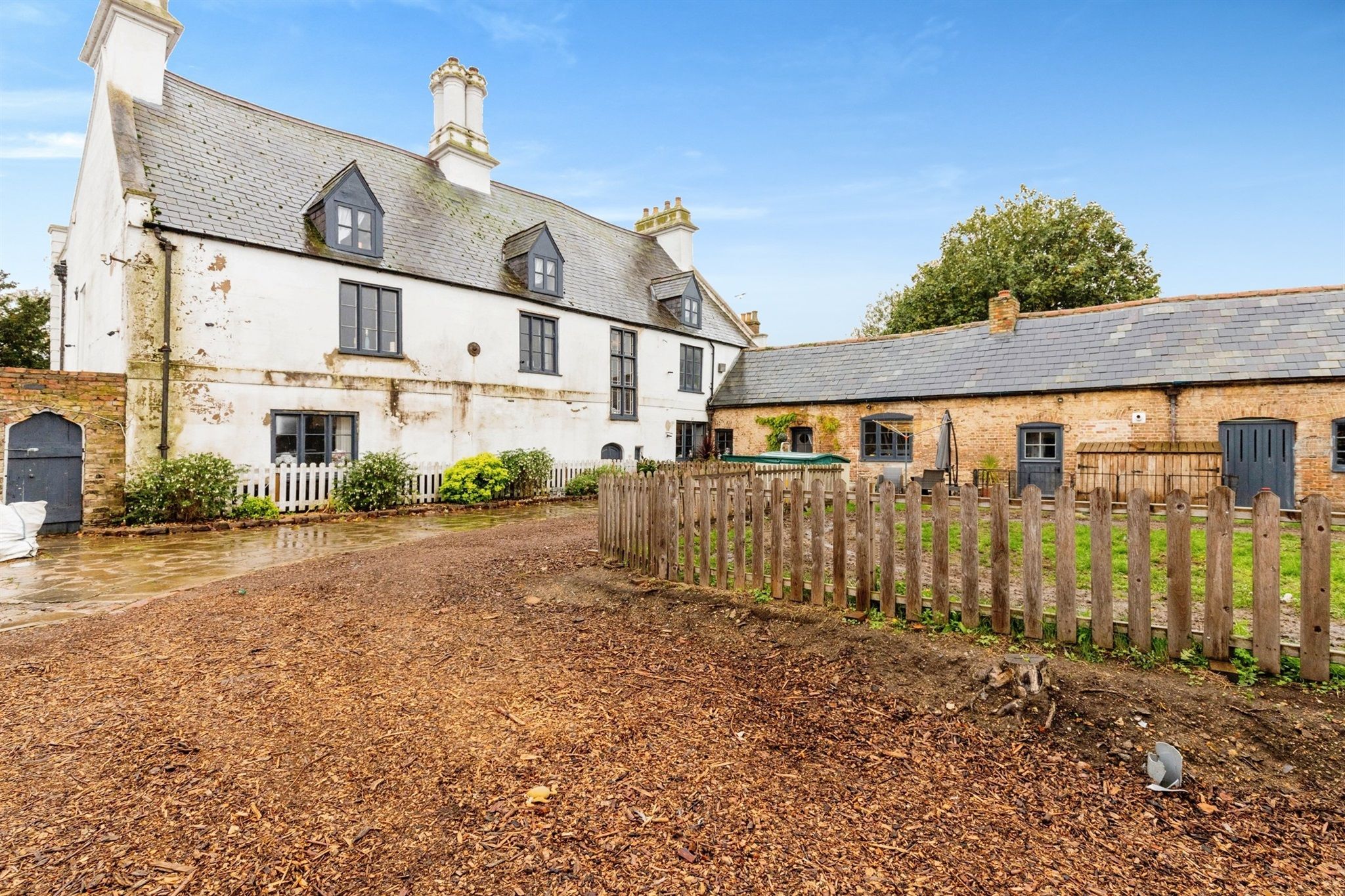 9 bed detached house for sale in West End, March PE15 Zoopla