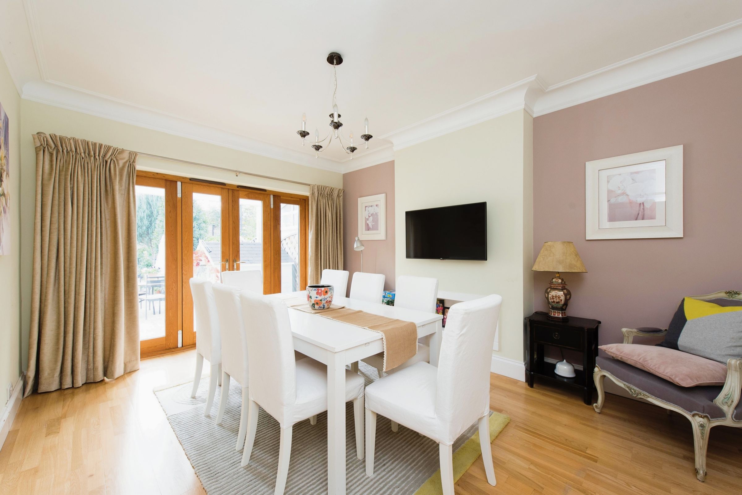 3 bed semidetached house for sale in Highdown, Worcester Park KT4 Zoopla