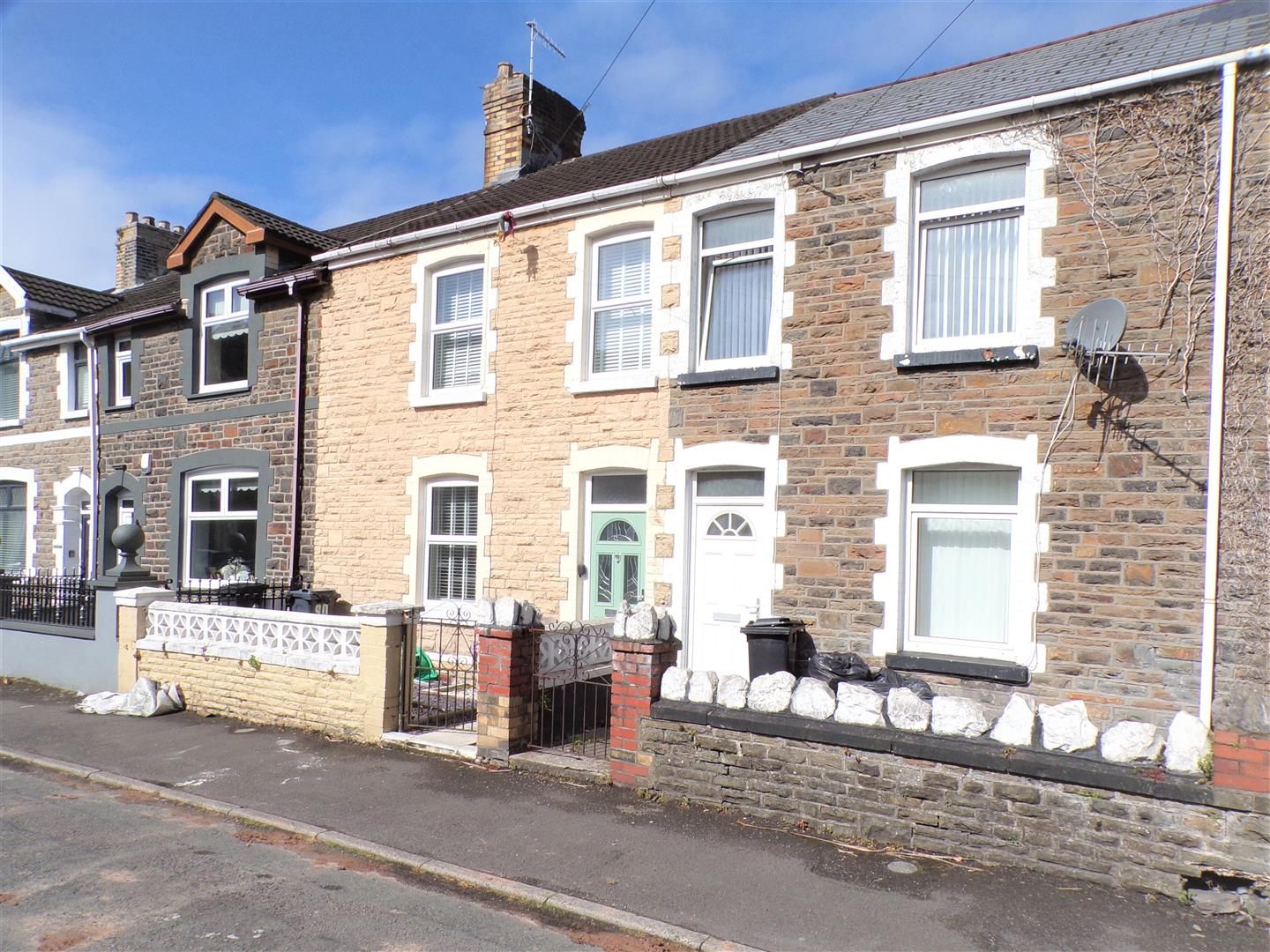 2 bed property for sale in Hunter Street, Briton Ferry, Neath SA11 Zoopla