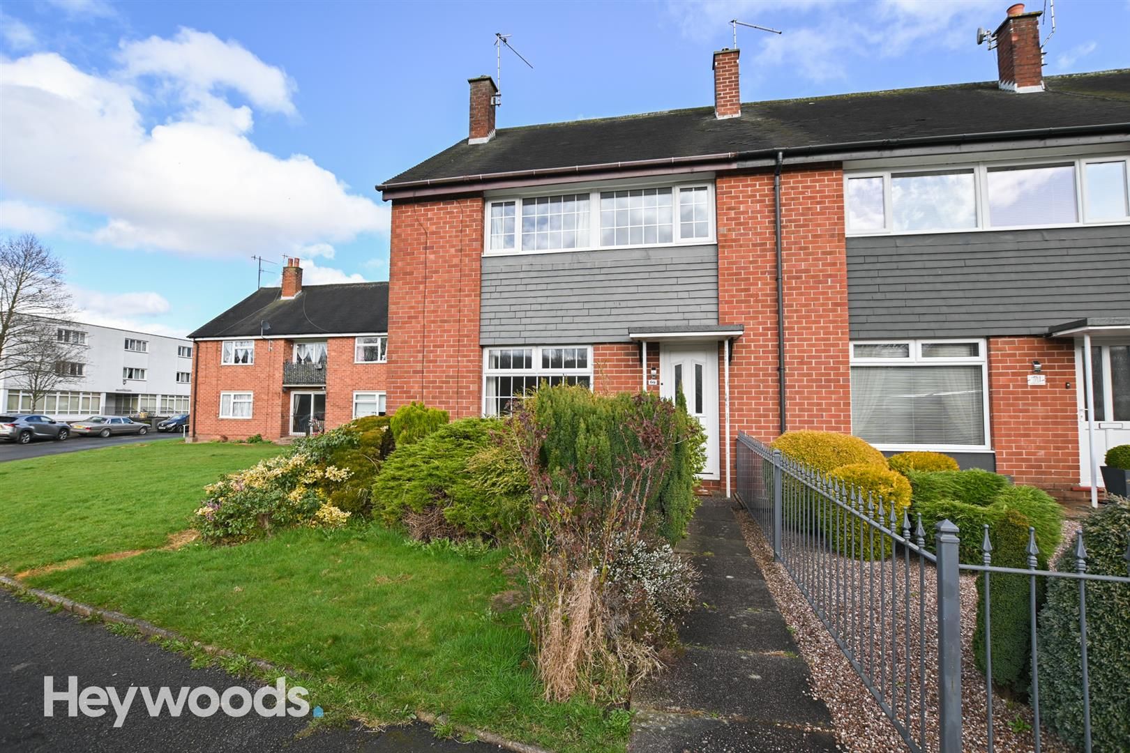 3 bed town house for sale in Rothesay Avenue, NewcastleUnderLyme ST5 Zoopla